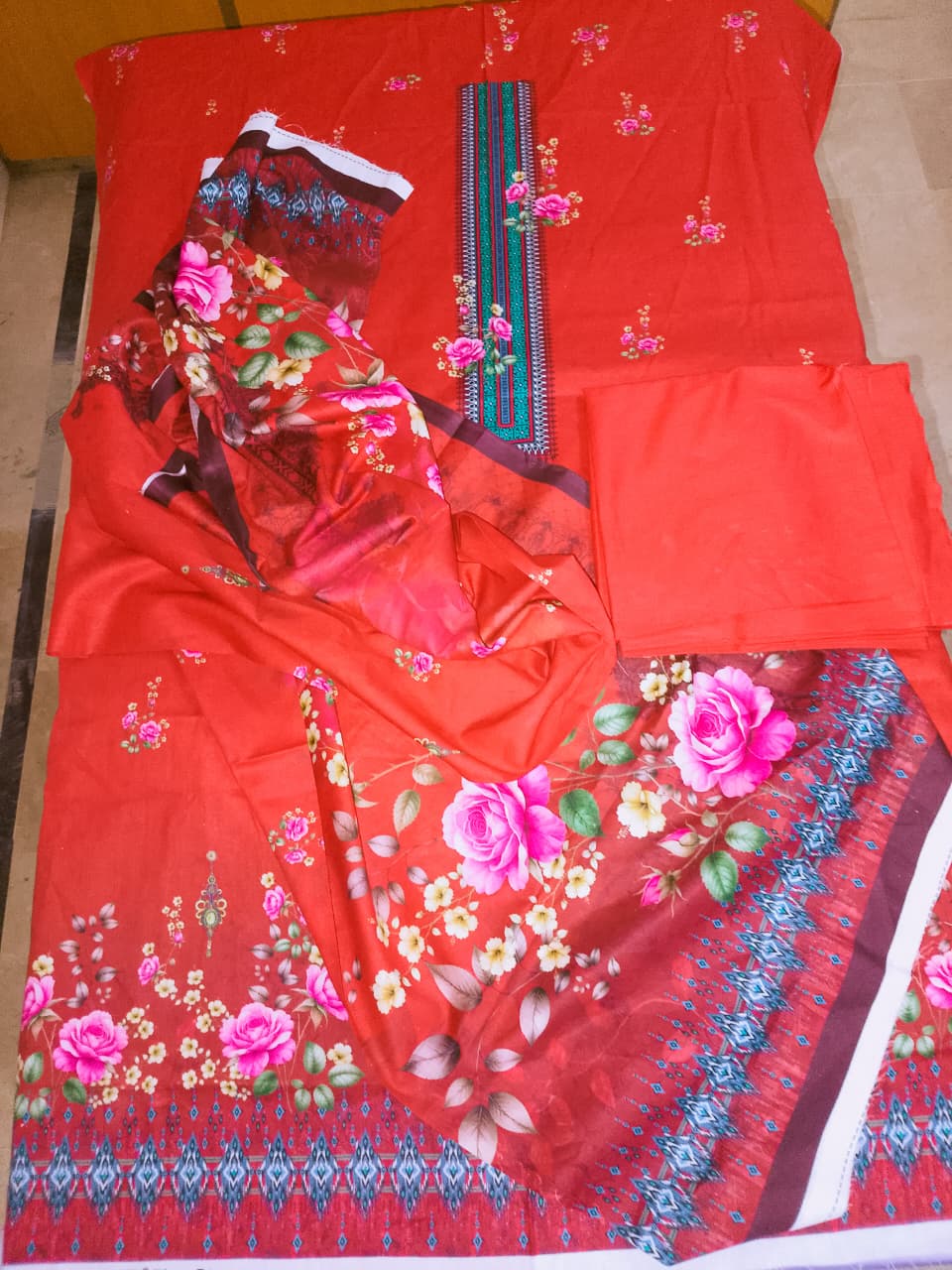 Five Star Printed Swiss Lawn 3 PIC